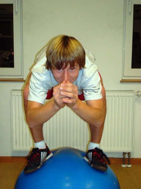 Balance training on the gym ball as a teenager